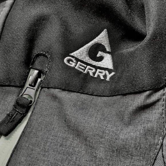 Boys Jacket Size XS - 5/6 Black Gray Zip Hood Gerry - Picture 3 of 10